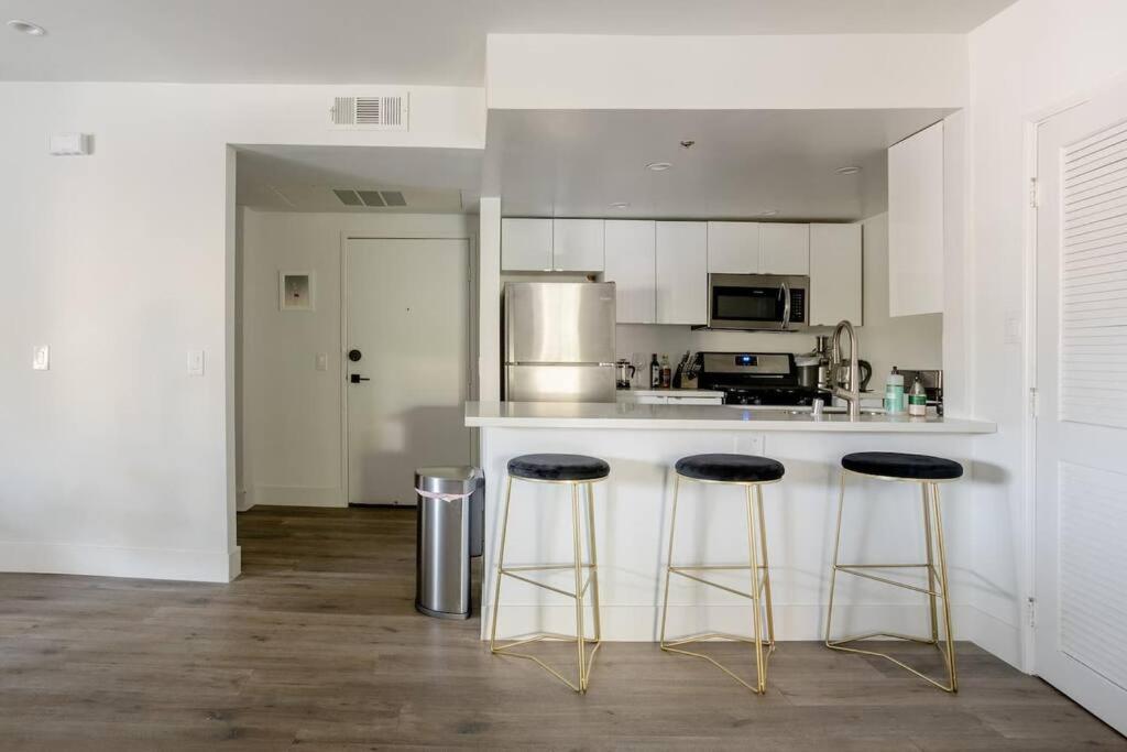 Appartement Weho 3bdm Penthouse