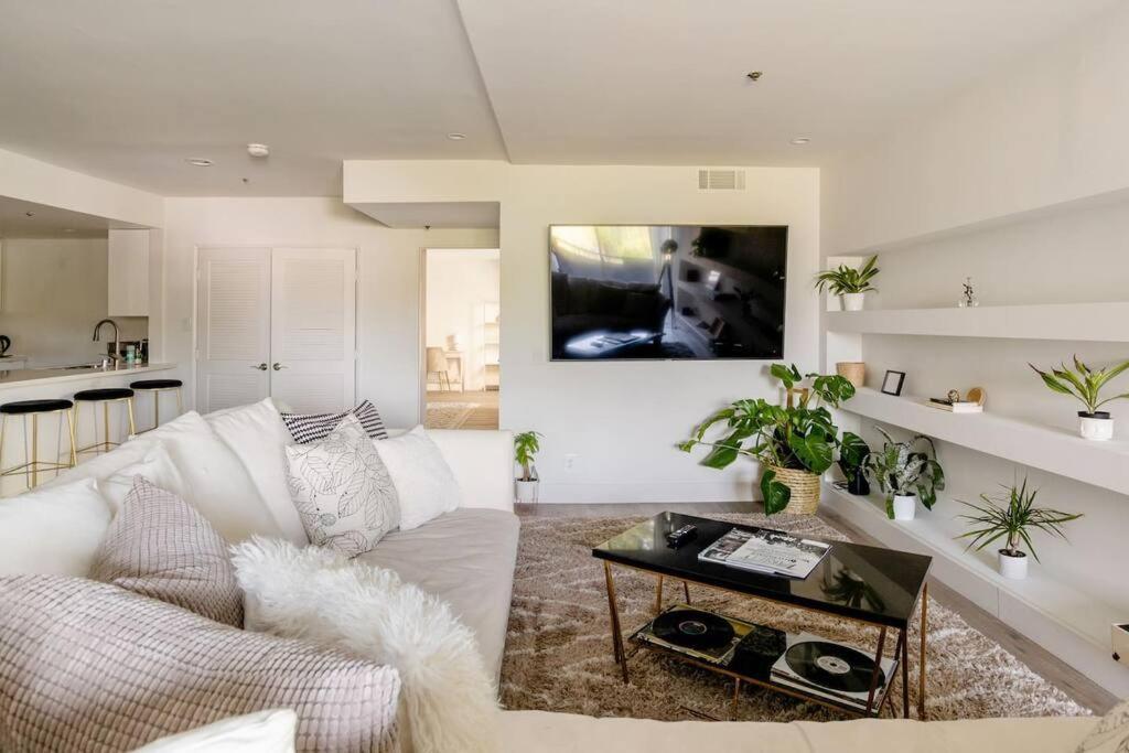 Appartement Weho 3bdm Penthouse